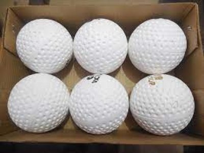 HOCKEY BALLS